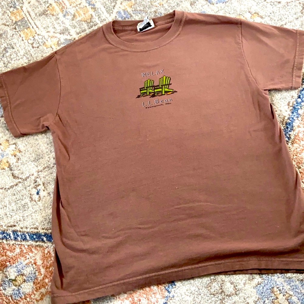 Women’s L.L. Bean tee shirt Freeport Maine Medium